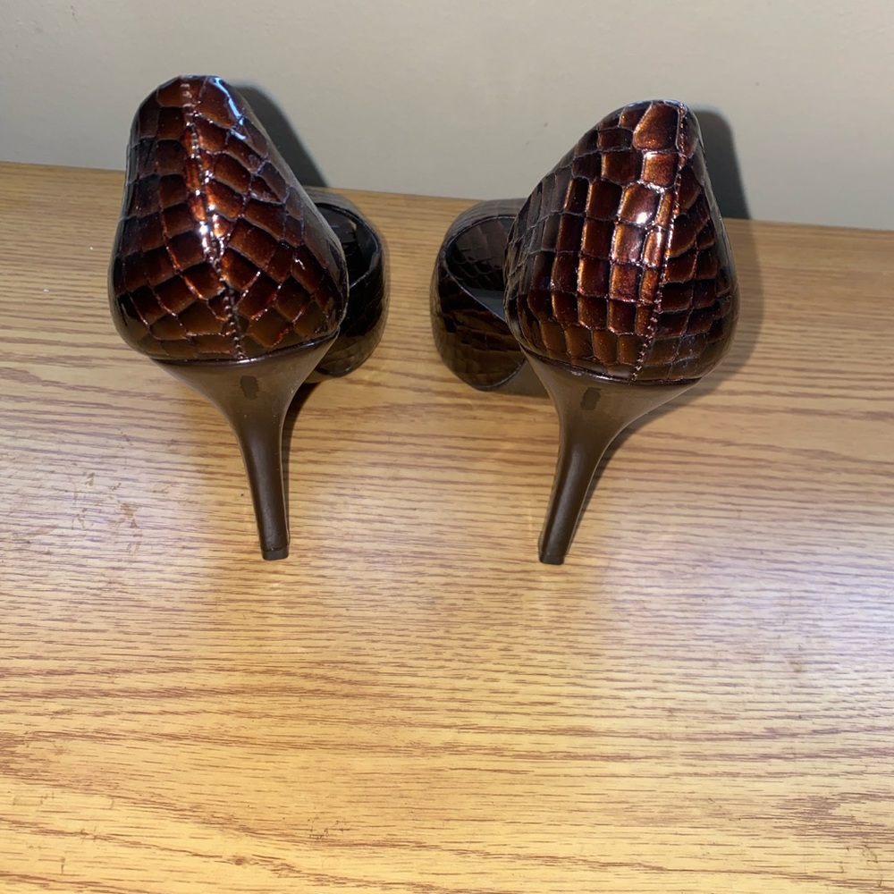 Brown Jessica Simpson heels